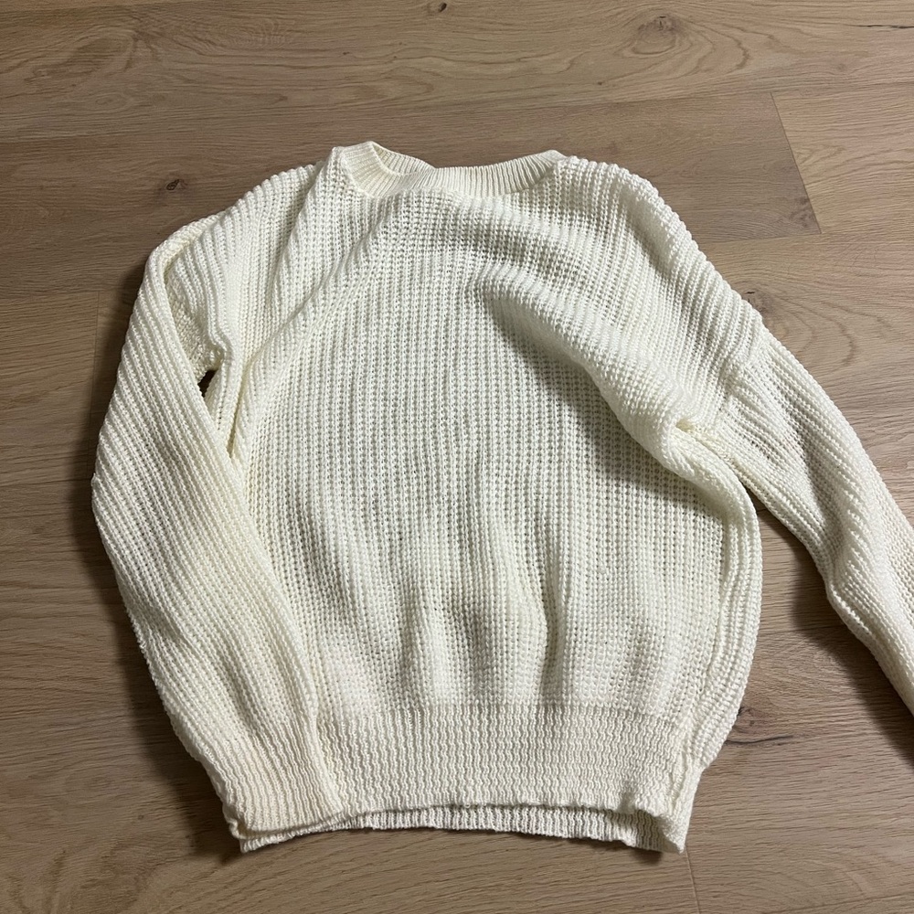 Sweater - Picture 3 of 3